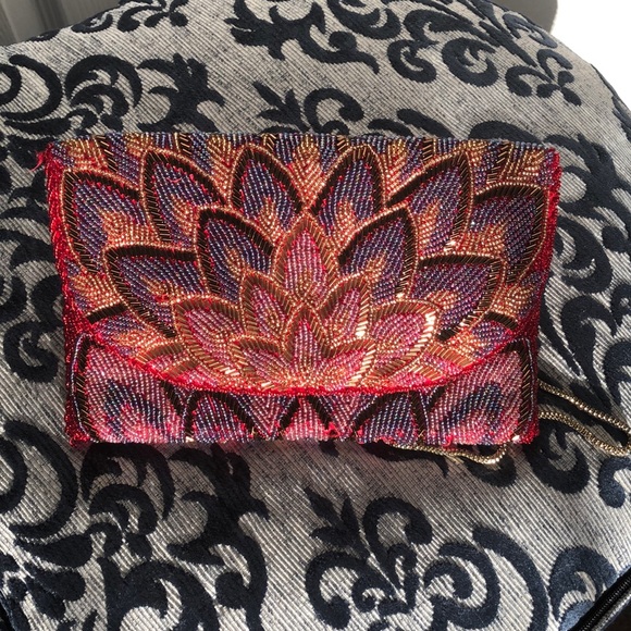 Vibrant Rare Red and Blue Hand Beaded Evening Bag - Picture 3 of 5